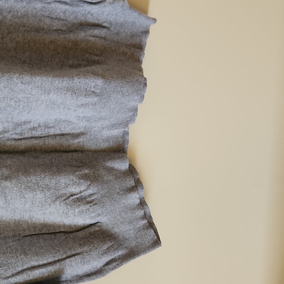 Lauren Conrad  Top - Picture 5 of 8